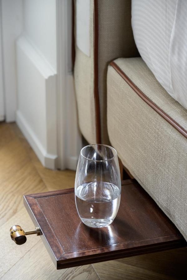 Casa Violante Luxury Apartment Рим Екстер'єр фото